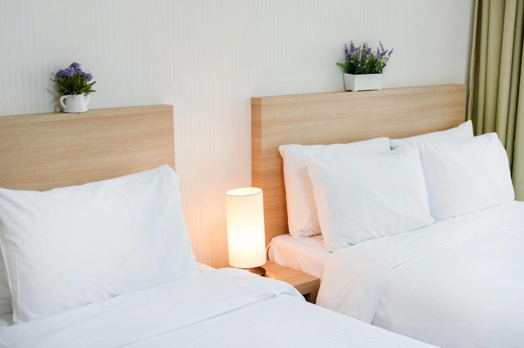 Elena Business Hotel Yeosu Exterior photo